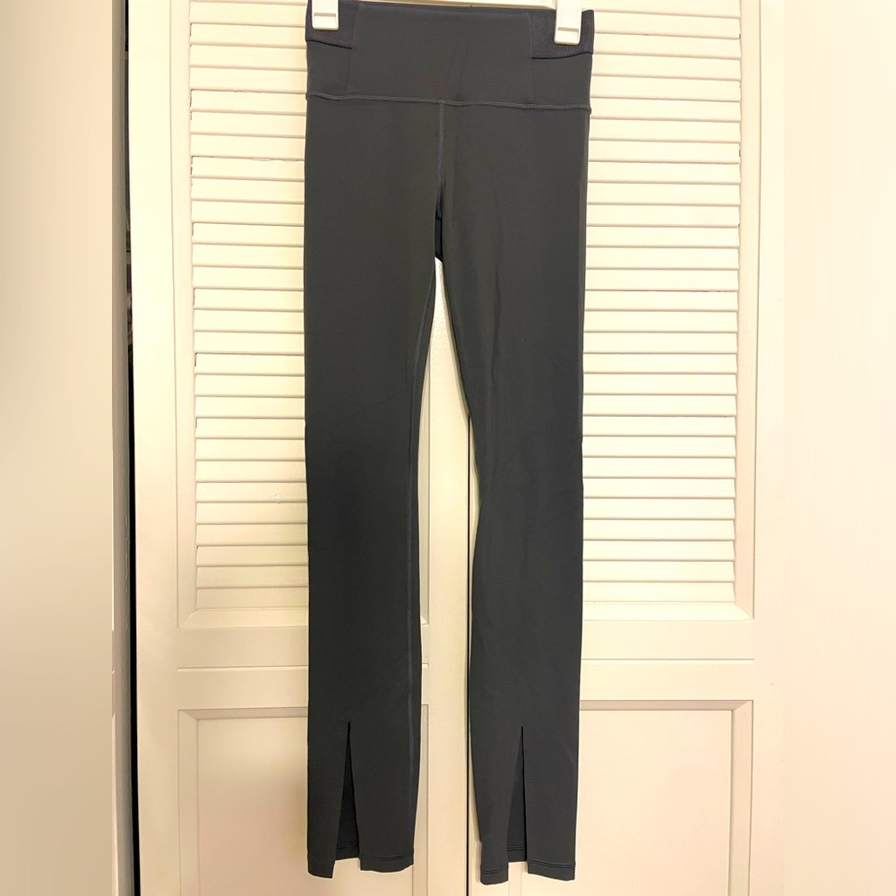 Athleta Aura Split Pant in Olive Green XS